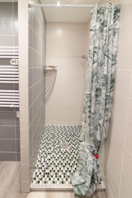 Studio Green Proche De Lyon Мейзио Екстериор снимка
