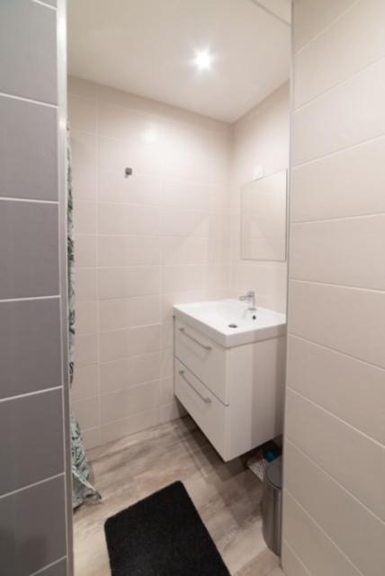 Studio Green Proche De Lyon Мейзио Екстериор снимка